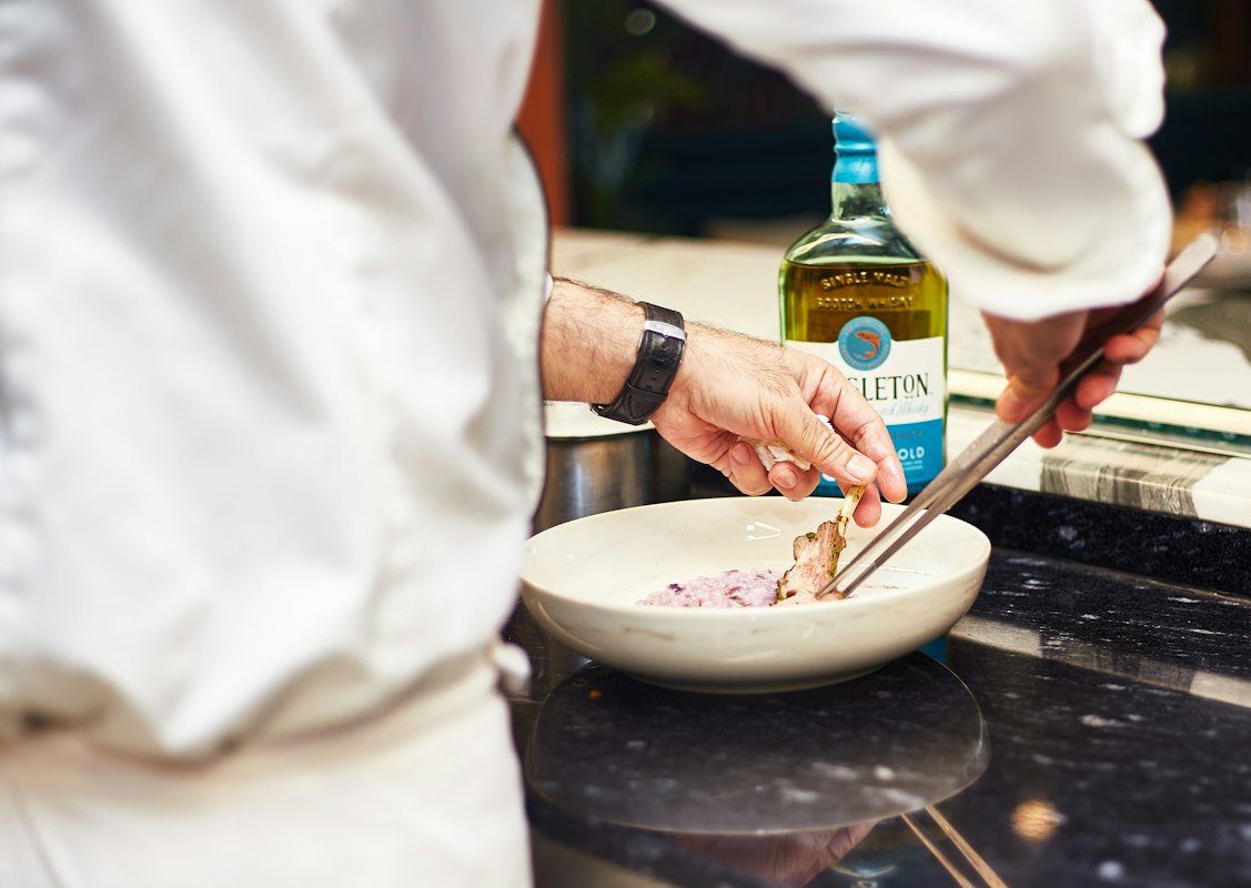 Olio d'oliva extra vergine in bottiglia